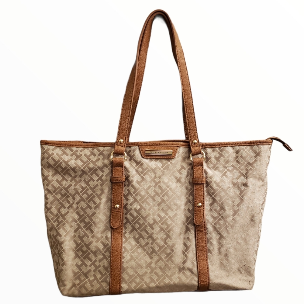 Tommy Hilfiger Jacquard Tote Bag